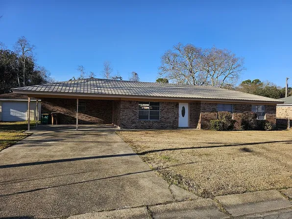 402 Larosa Ave, Long Beach, MS 39560