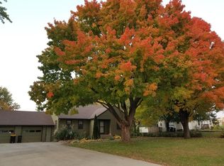 509 31st St NE, Rochester, MN 55906