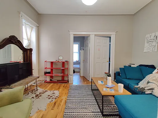 Rented by Signature Property Realty | media 11