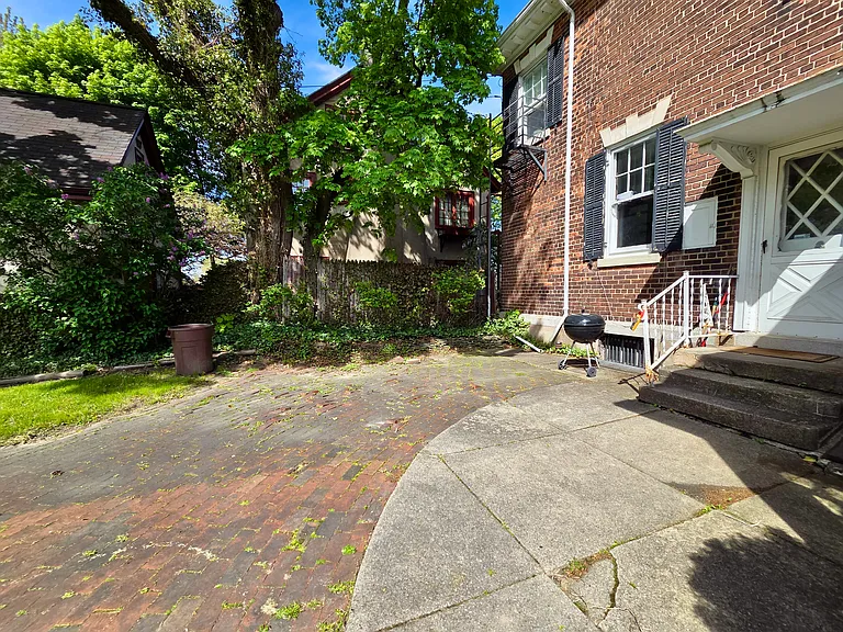 337 Culver Rd #3 — Photo 16