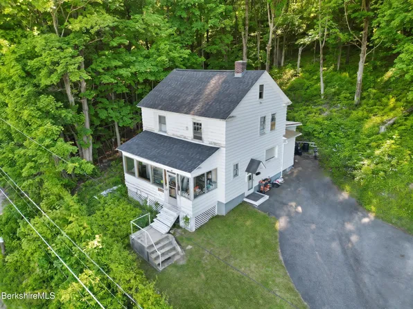 281 Walnut St, North Adams, MA 01247