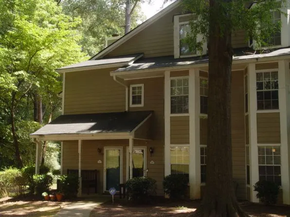 1608 Northridge Dr, Morrow, GA 30260