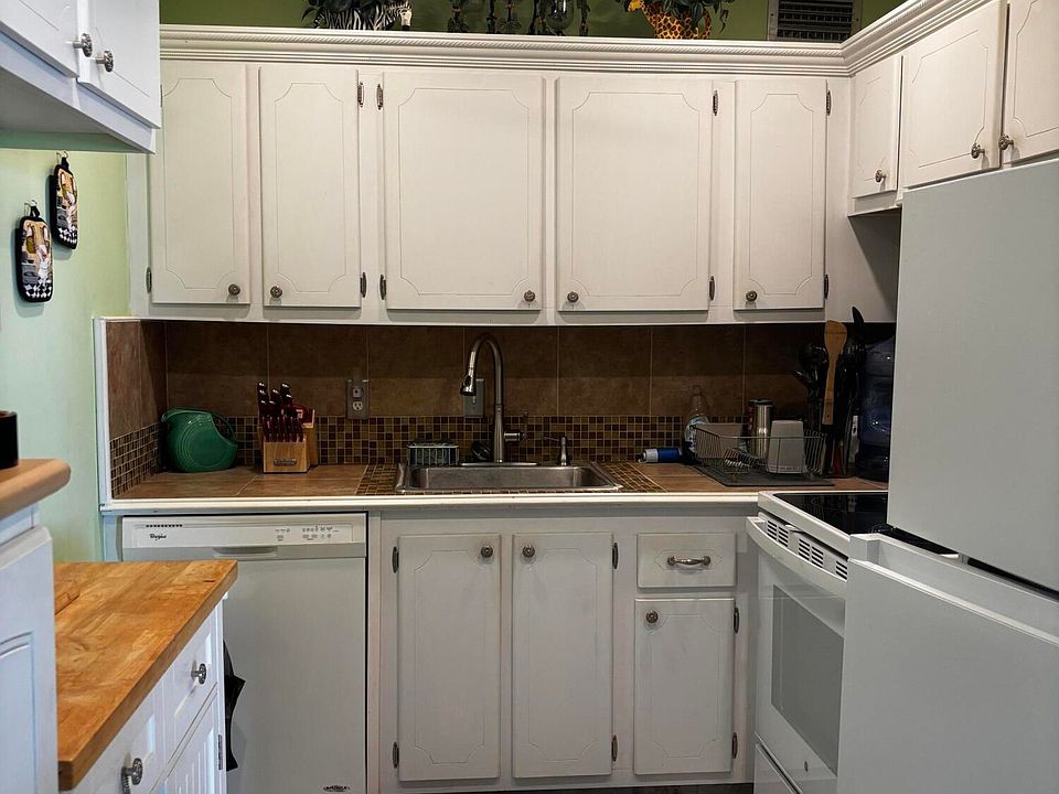 1st image of 310 CHATHAM O #310