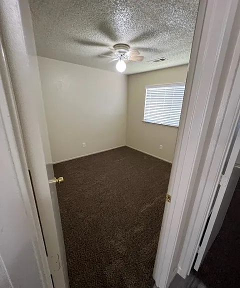 525 S West St — Photo 6