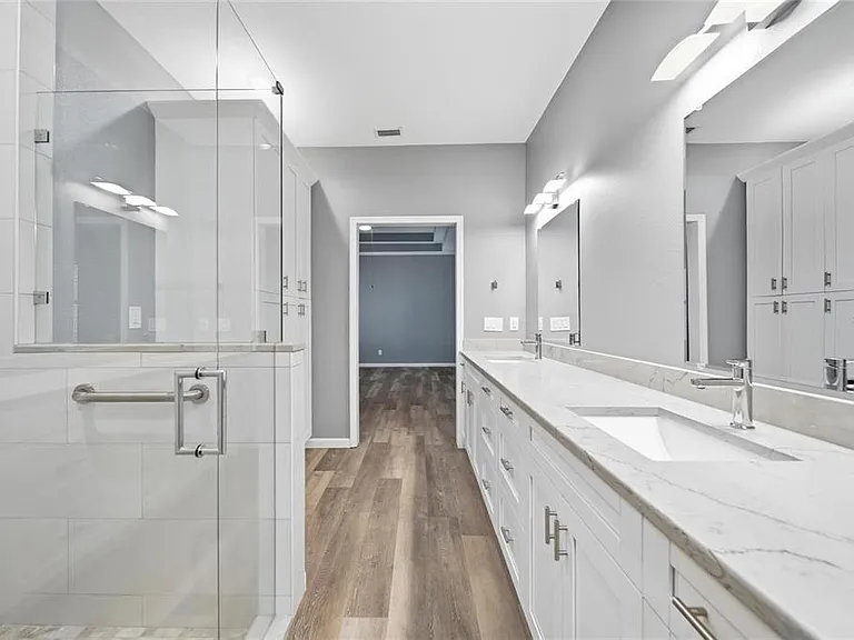 5610 Golden Isles Dr — Photo 13