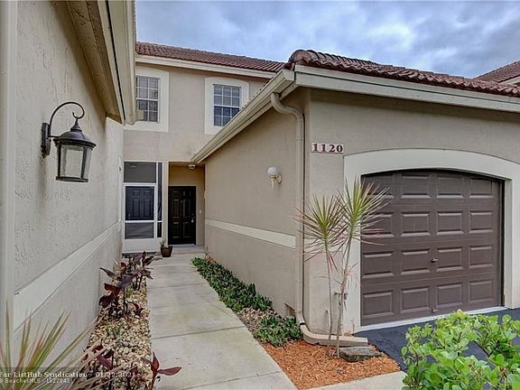 4th image of 1120 Sorrento Dr #1120