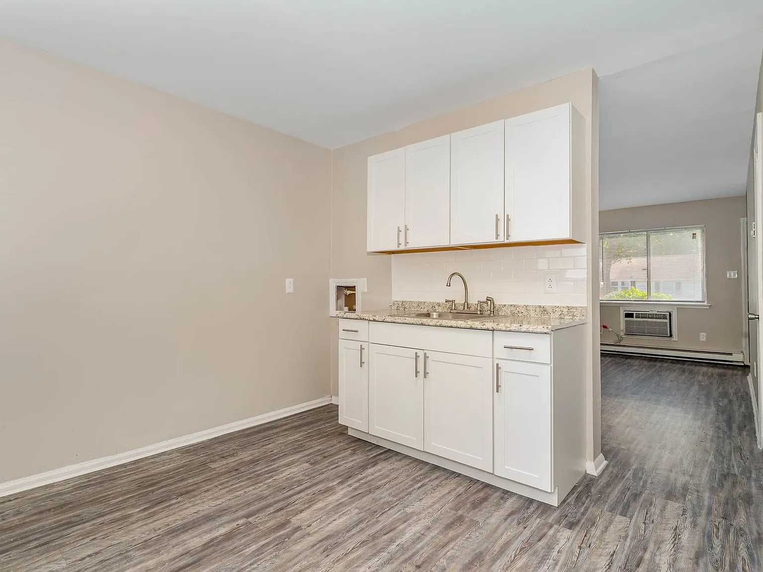 The Heights Townhomes — Photo 2