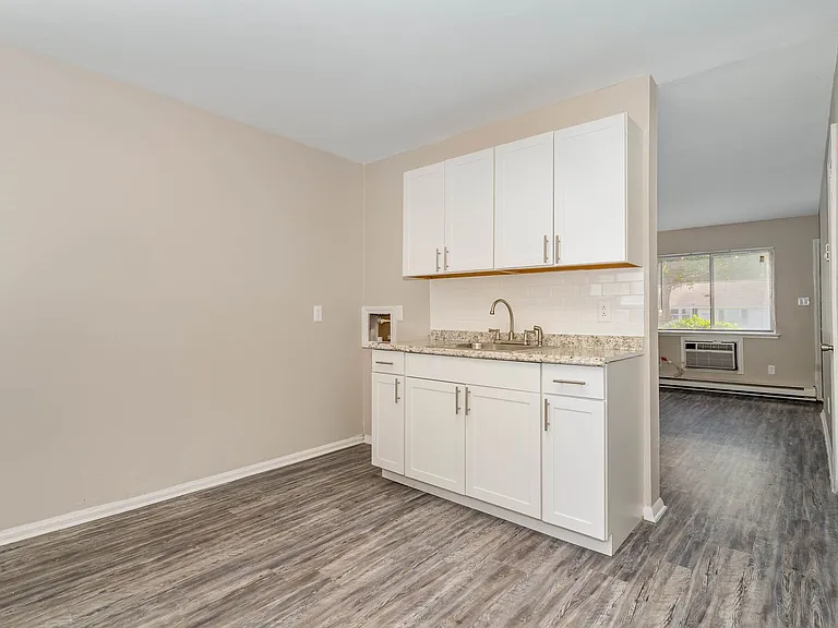 The Heights Townhomes — Photo 2