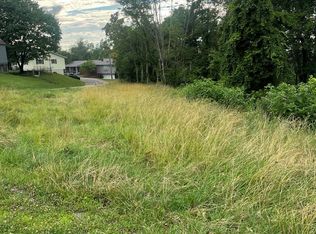 TBD CORNER of RALEIGH & WILLIAMSBURG DRIVE, Glen Dale, WV 26038