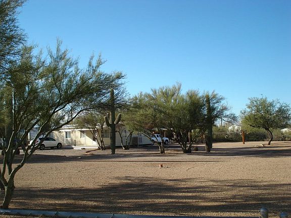 3rd image of 3800 S Frank Dr