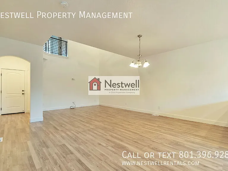 4328 W Watchmen Way — Photo 8