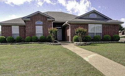 1st image of 601 Pebble Creek Dr