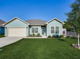 4701 Pinnacle Pl, Denison, TX 75021