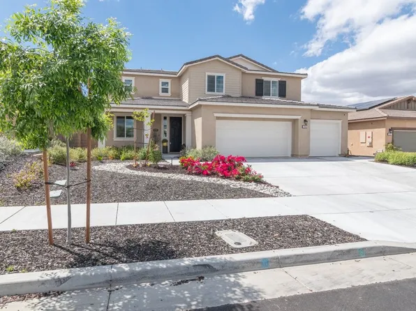 29569 Saddle Dr, Winchester, CA 92596