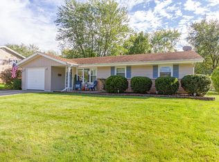 1521 Arlington Ln, Schaumburg, IL 60193