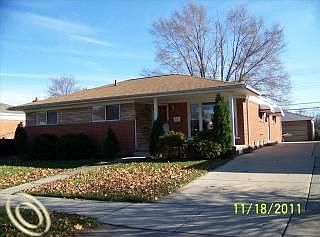 1st image of 2097 Churchill Ave