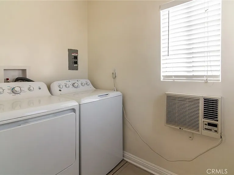 6655 Ben Ave — Photo 13