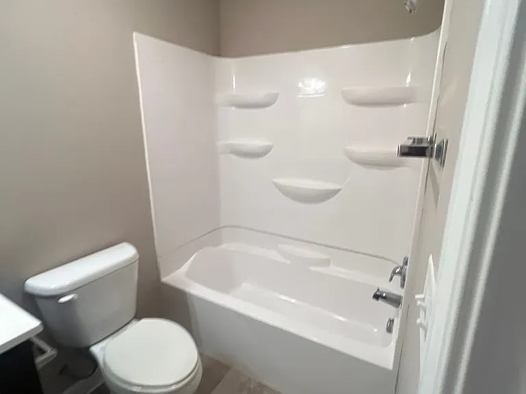 736 Village Creek Dr — Photo 15