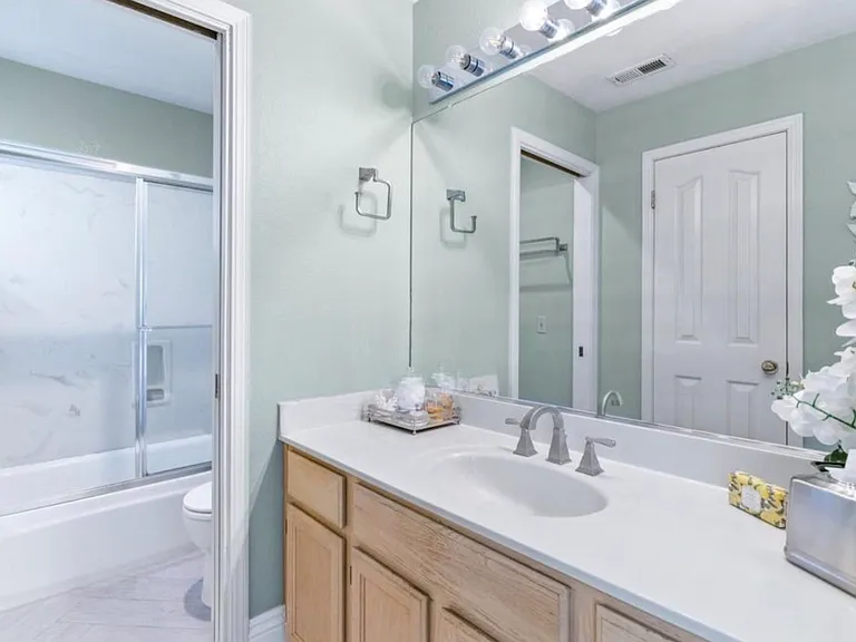 406 Union Ave #C — Photo 17