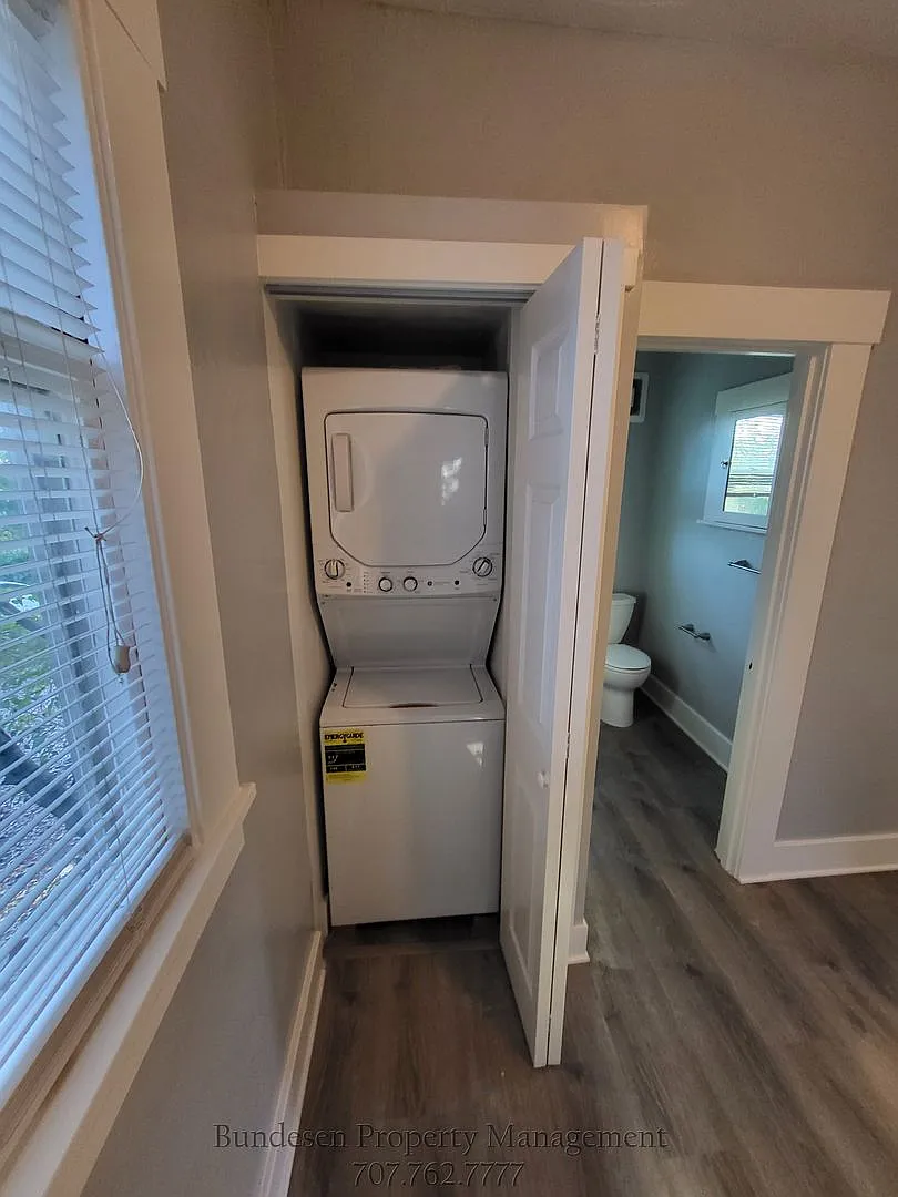 126 Leland Street — Photo 3