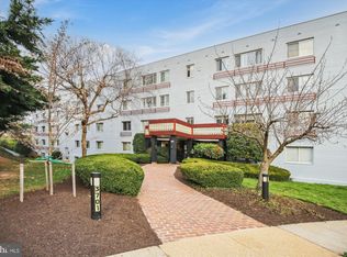 3701 5th St S APT 109, Arlington, VA 22204