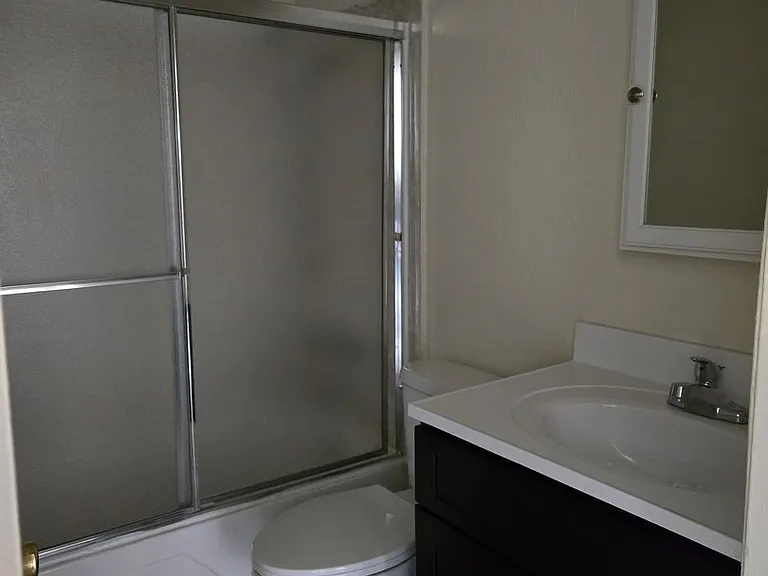 Mountair Apartments — Photo 7