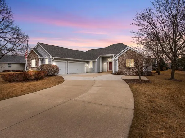 1275 Yosemite ROAD, Oconomowoc, WI 53066