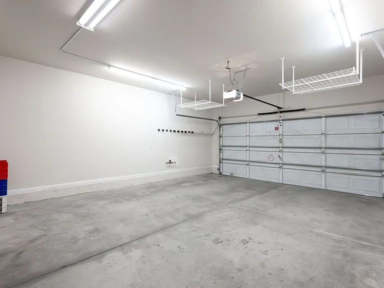4433 Weitzman Pl — Photo 34
