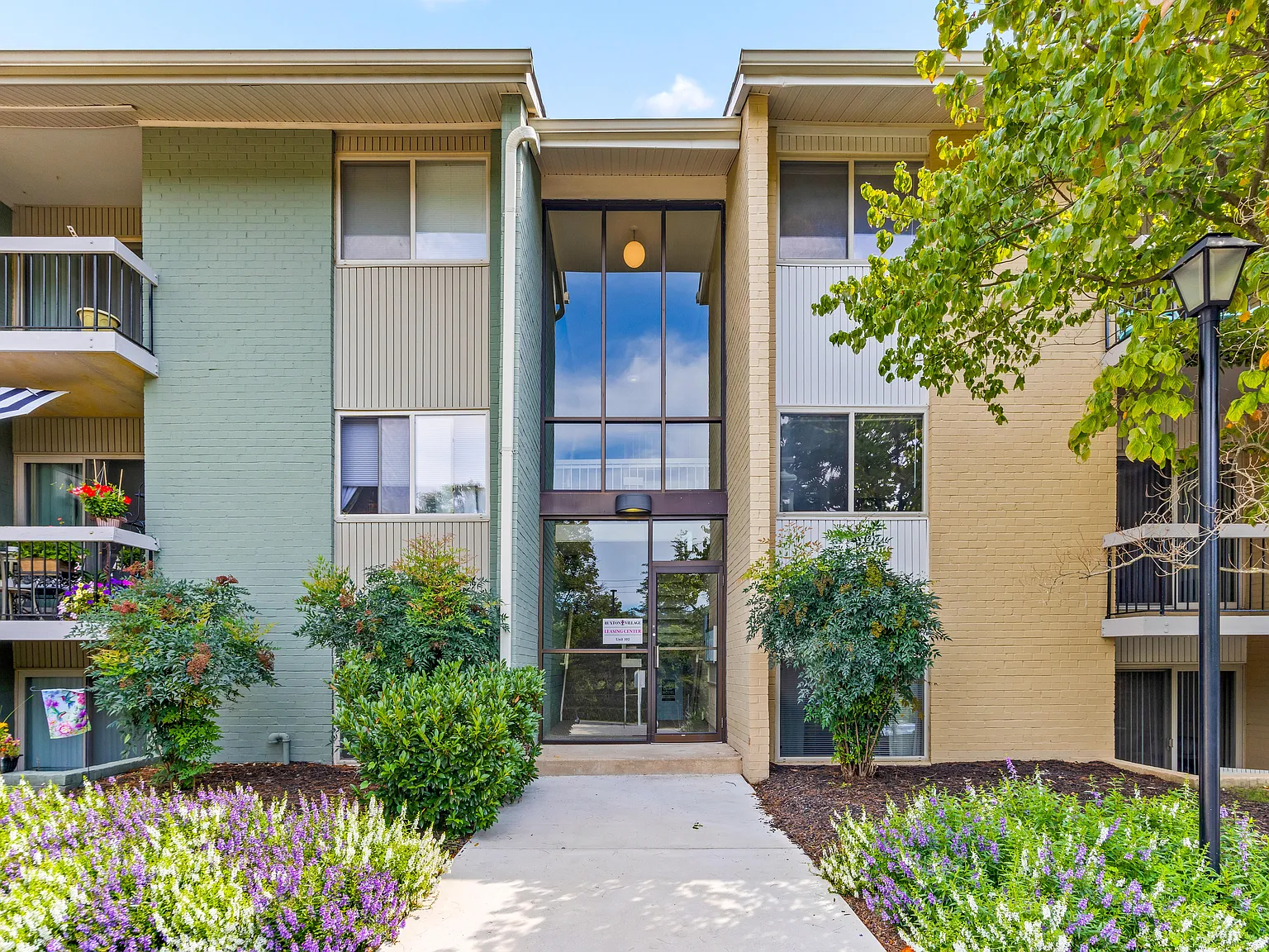Ruxton Village — Photo 1