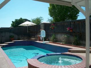 304 Patricia Ln, Highland Village, TX 75077