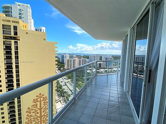 3rd image of 16425 Collins Ave APT 2718