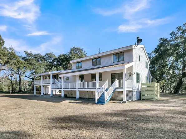 5844 Oakhart Rd, Wadmalaw Island, SC 29487