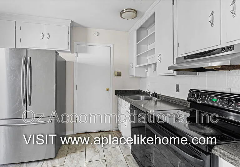8810 Benson St — Photo 11