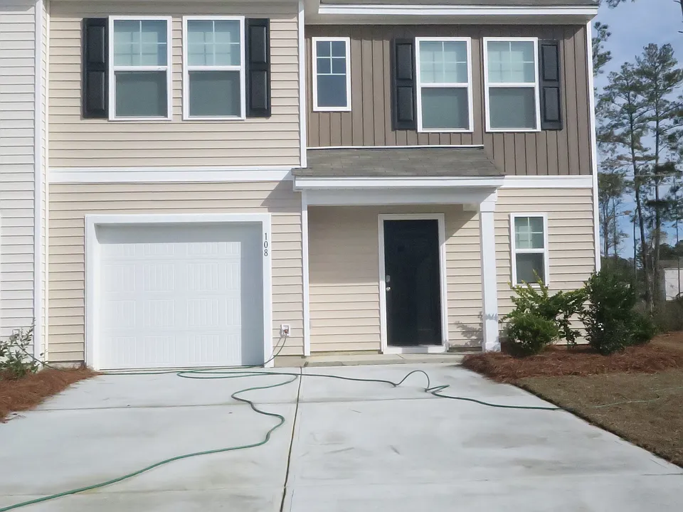 108 Haventree Ct #108