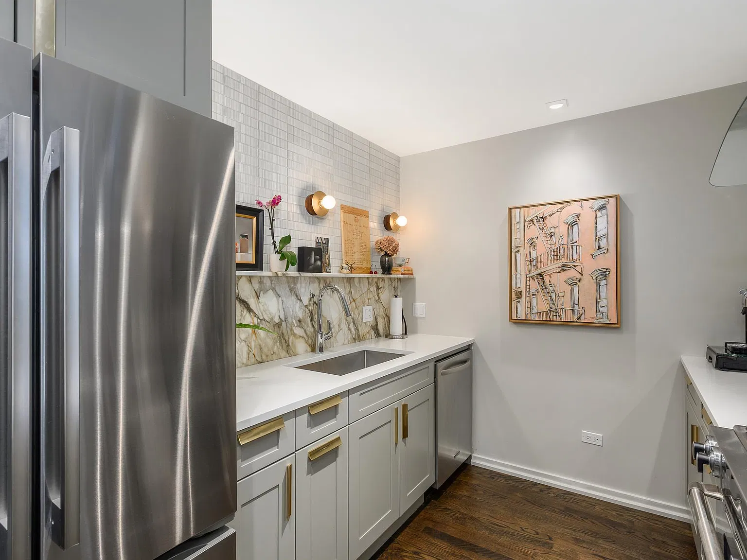 2 bed, 2.5 bath, 1500 sqft, $7,000 — Photo 2