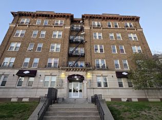 1524 Chapel St #102A, New Haven, CT 06511