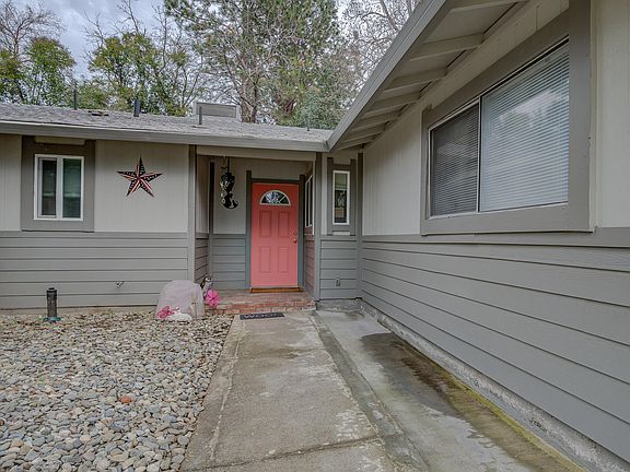 5th image of 306 Newport Dr