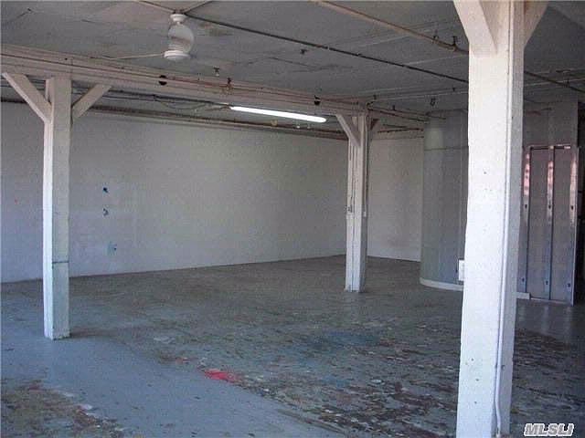 2nd image of 5709 59th St