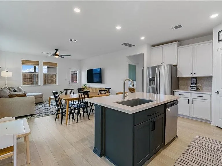 376A Papaya Dr — Photo 6