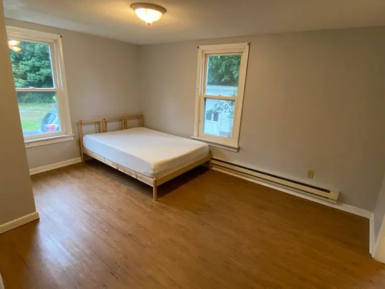 57 Chestnut St #1-R — Photo 4