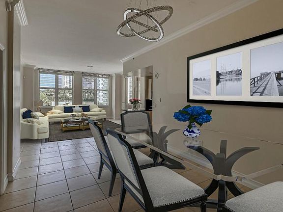 4th image of 511 SE 5th Ave APT 617
