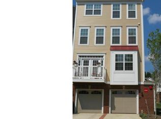45703 Winding Branch Ter, Sterling, VA 20166