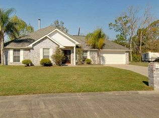 664 Normandy Dr, Westwego, LA 70094