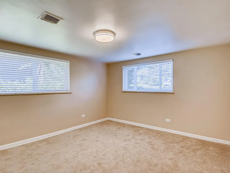 900 S Harrison St #1 — Photo 14