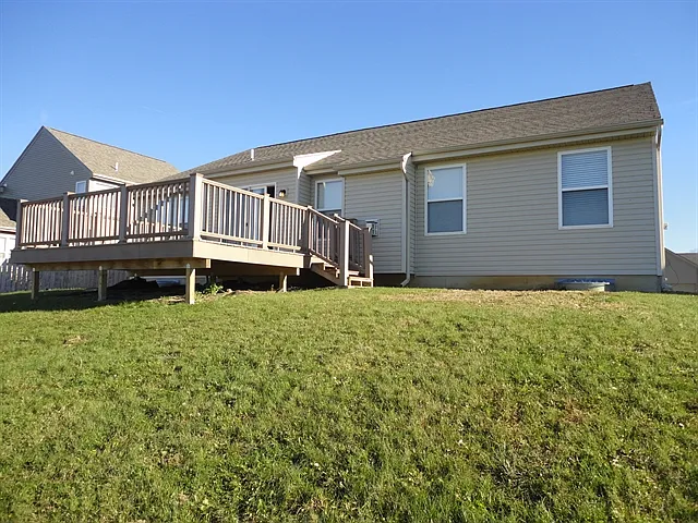 596 Jodee Dr — Photo 11