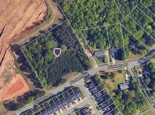 1494 Plunketts Rd, Buford, GA 30519