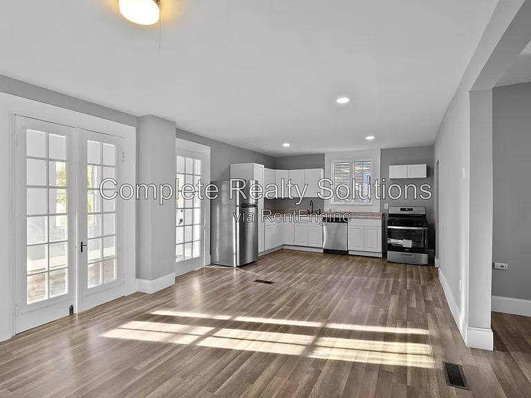 6254 Goener Ave — Photo 3