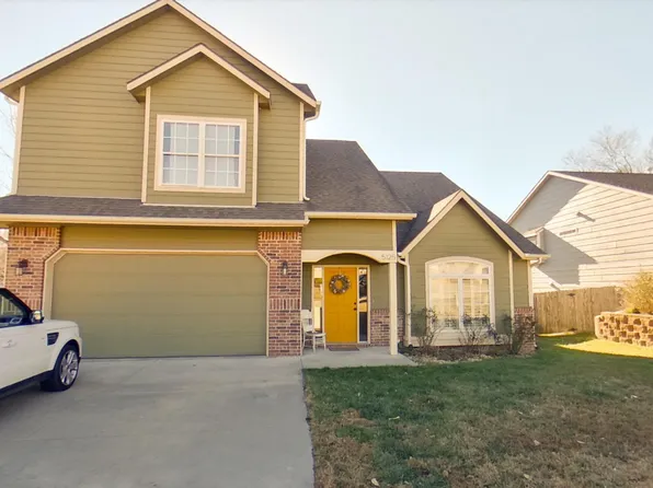 5125 Bramblewood Dr, Manhattan, KS 66503