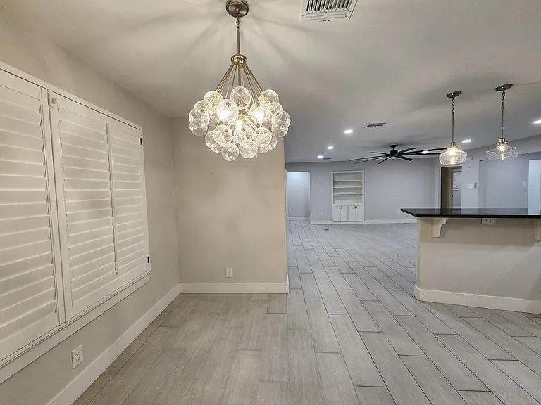3300 Durant Dr — Photo 21
