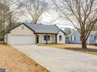 4221 Hanes Dr, Decatur, GA 30035